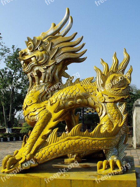 Viet Nam Booed Yellow Dragon Citadel Statue