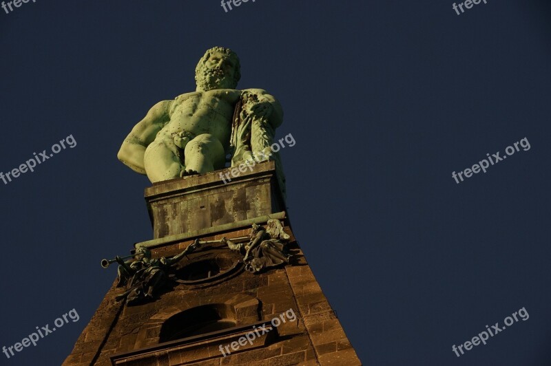 Hercules Kassel Wilhelmshöhe Landmark Mountain Park