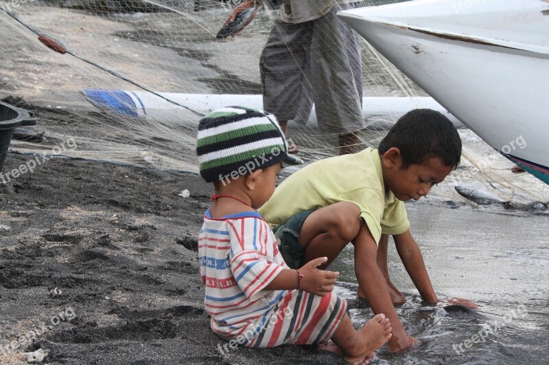 Bali Indonesia Amed Beach Children