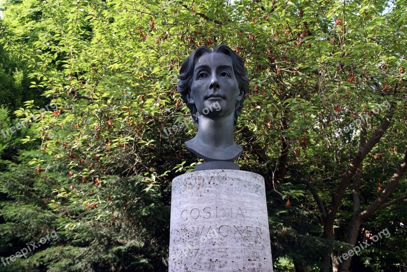 Bust Cosima Wagner Park Monument