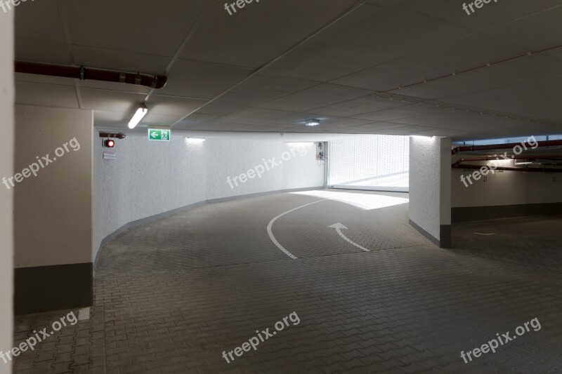 Underground Car Park Concrete Grey Trist Empty