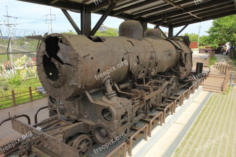 Paju Imjingak Park Tune Station Steam Locomotive During The Korean War The Division Of The