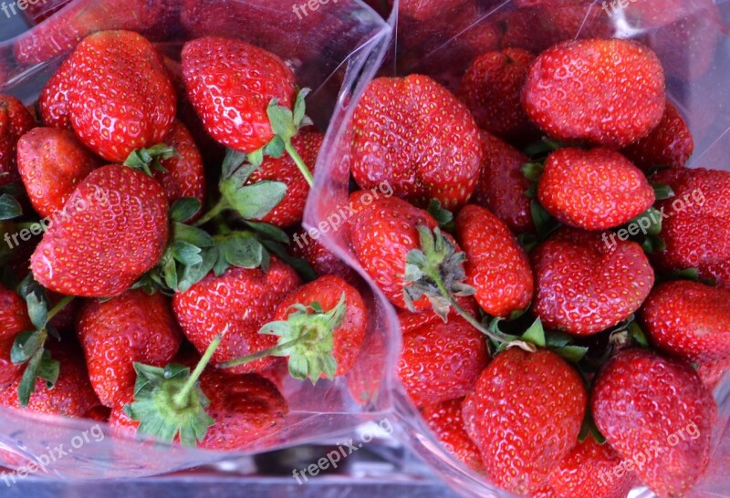 Strawberries Punnet Red Fruit Food