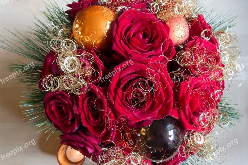 Rose Christmas Arrangement Gold Red