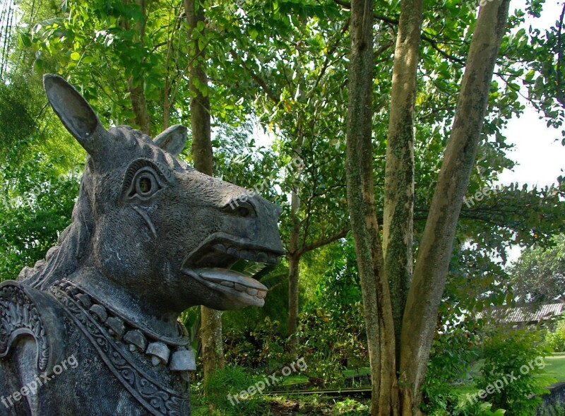 Indonesia Bali Temple Tirta Ganga Statues