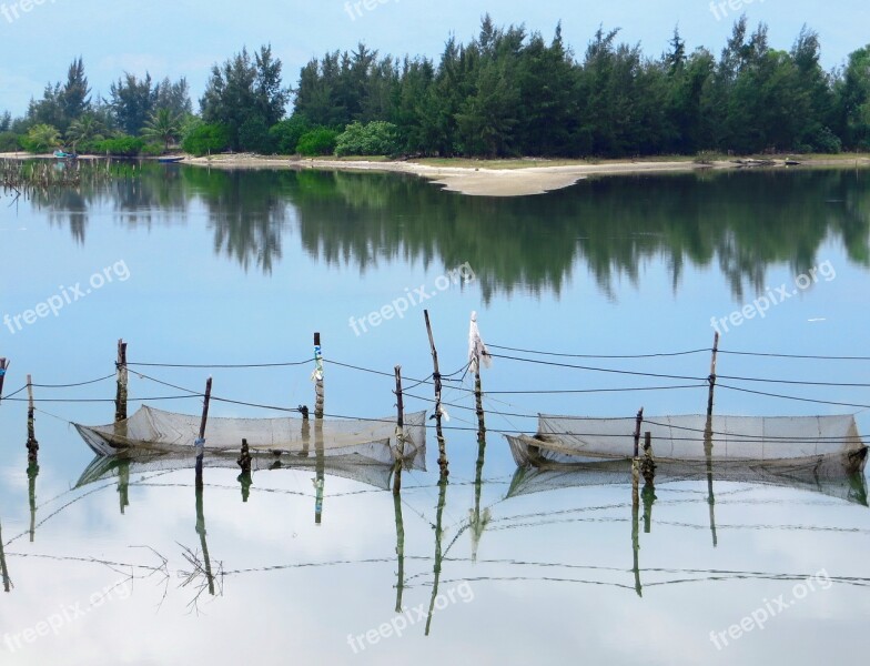 Viet Nam Danang Lake Fishing Fisherman