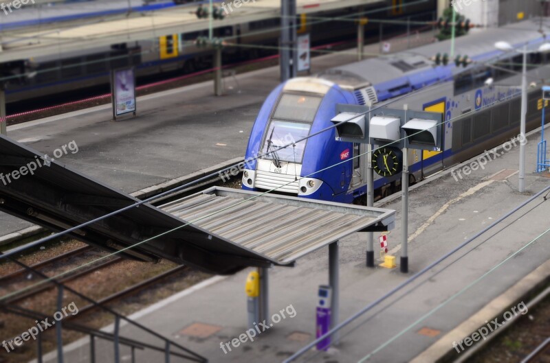 Sncf Station Train Ter Travel