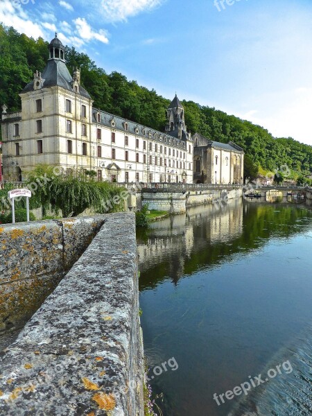 Brantome Dronhe River Marouatte Chateau Weir