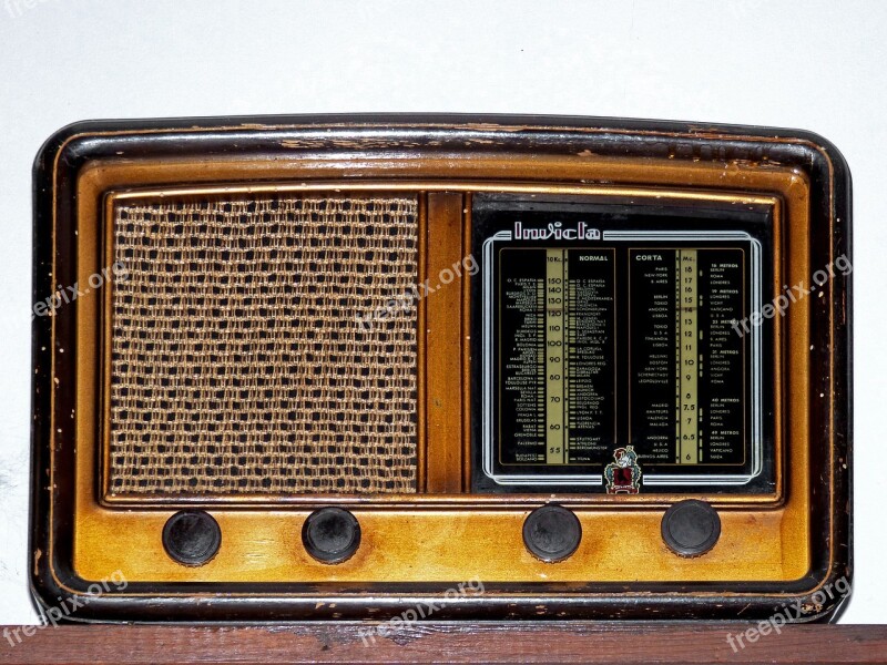 Old Radio Old Valves Within Unbeaten Free Photos