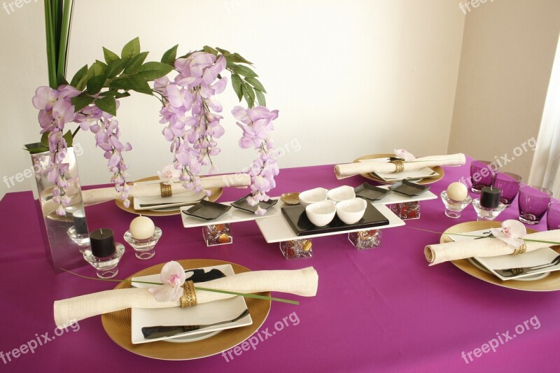 Wisteria Table Coordination Purple In The Early Summer Free Photos