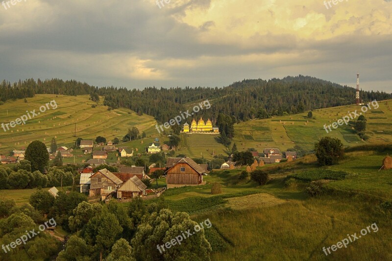 Transcarpathia Village Mountains The Roads Tourism