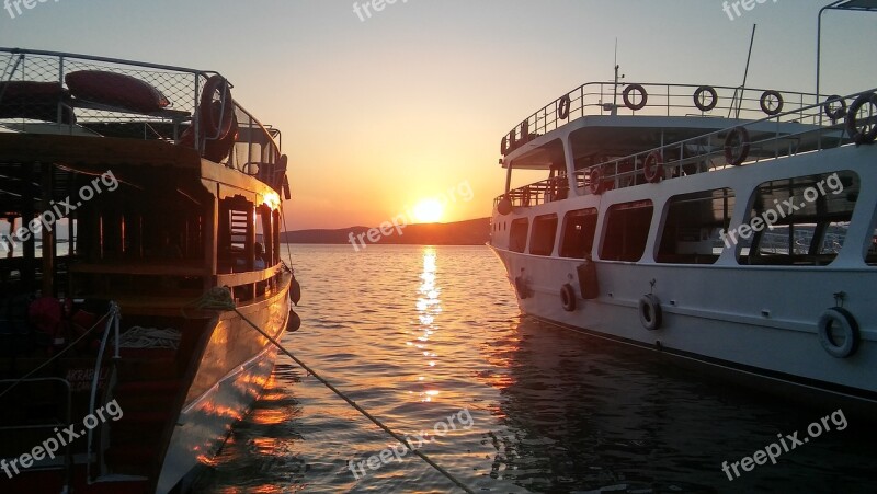 Beach Solar Sunset Boat Yacht