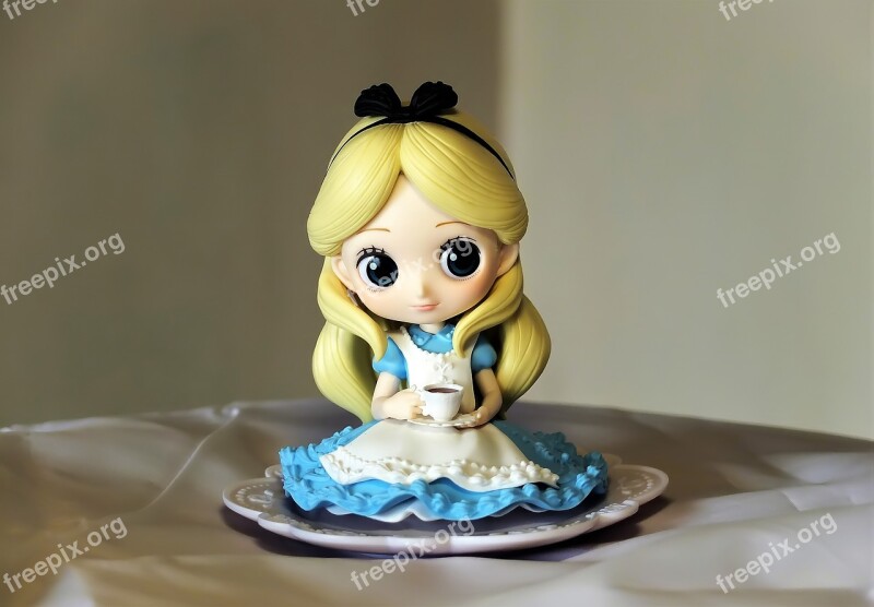 Alice Wonder Land Toy Figurine