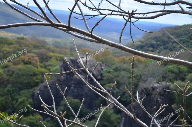 Mirante Quarry Mountain Nature Trail