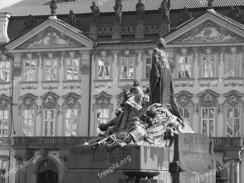 Jan Hus Monument Prague Sculpture Historic Center Space