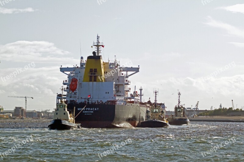 Shipping River Tyne Newcastle Miho Pracat Free Photos