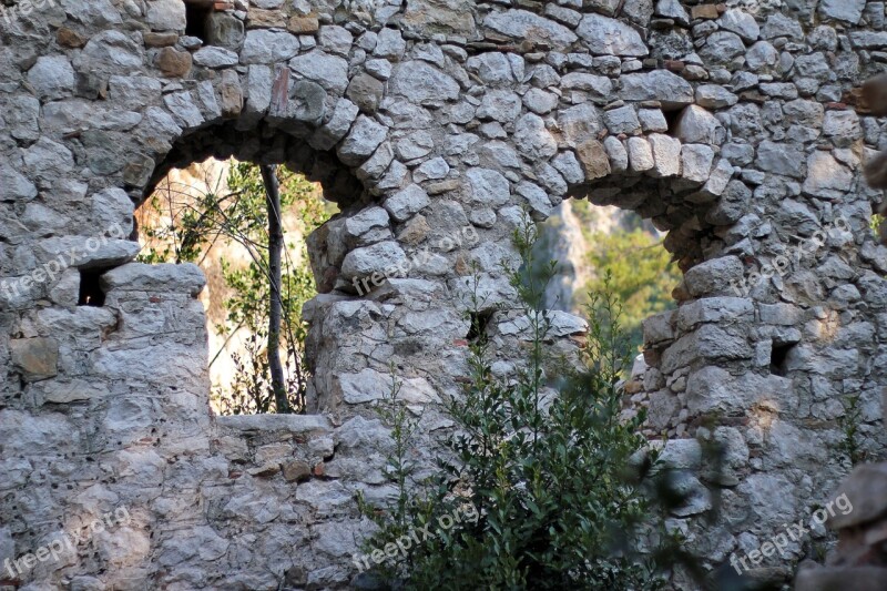 Old Castle Wall Old Castle Architecture