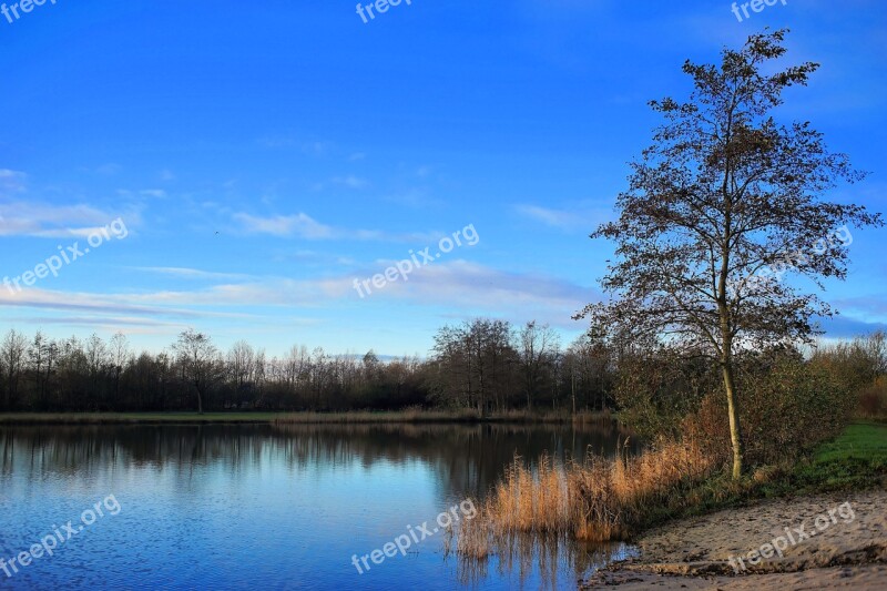 Beach Lake Stretch Morning Blue Sky