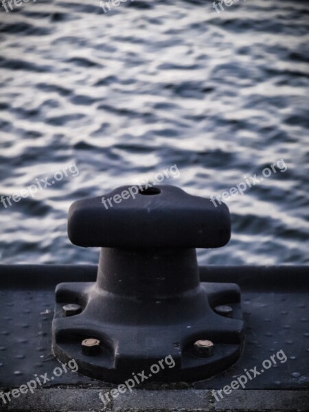 Water Port Pier Bollard Mooring