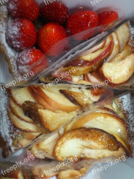 Cake Strawberry Apple Cut Triangle