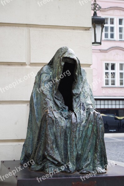 The Statue Of Prague Garnish Sit Jacket