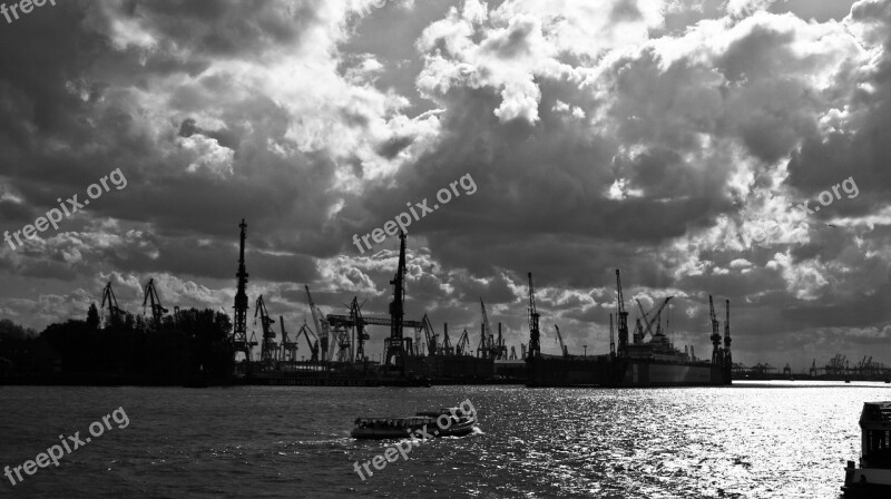 Hamburg Hamburg Port Port Of Hamburg Landungsbrücken Elbe