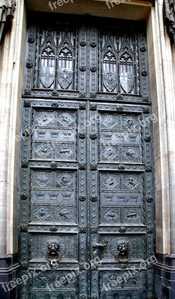 Dom Portal Cologne Door Metal