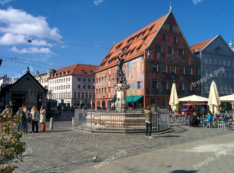 Augsburg Weberhaus Moritzplatz City Fountain