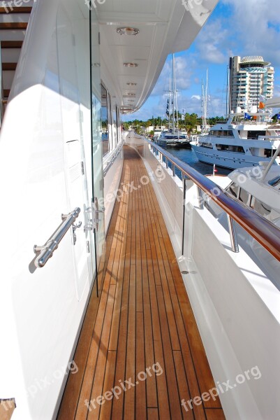 Yacht Yacht Deck Starboard Starboard Deck Deck