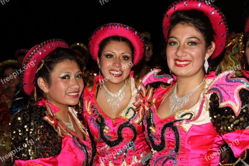 Puno Peru Carnaval Candelaria Girls