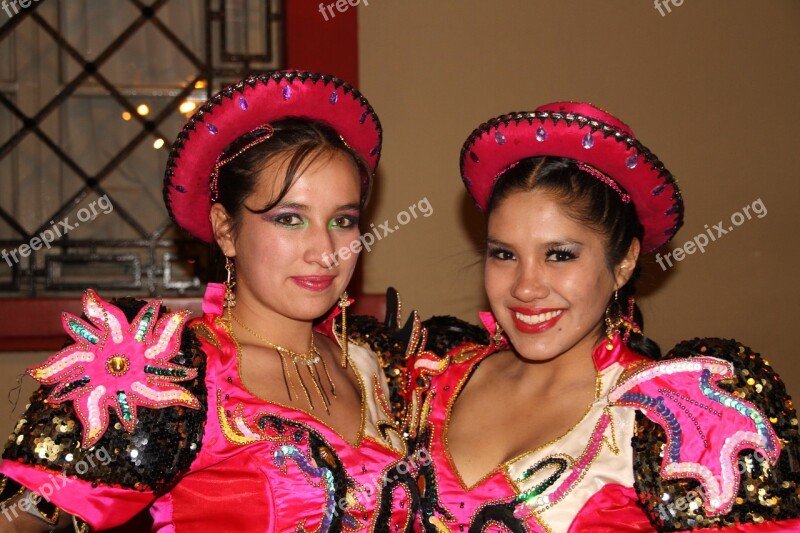 Puno Peru Carnaval Candelaria Girls