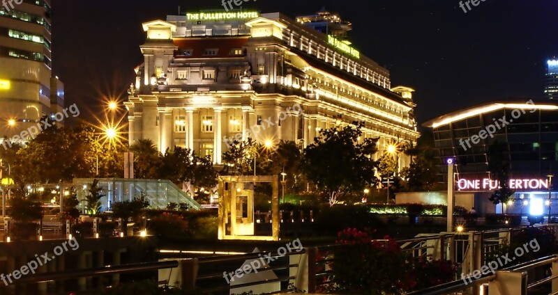 The Fullerton Hotel Singapore Oldest Hotel Night Scene Titanic Shapè