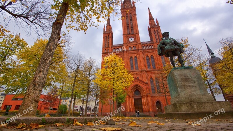 Market Church Wiesbaden Schlossplatzfest Downtown City Tour