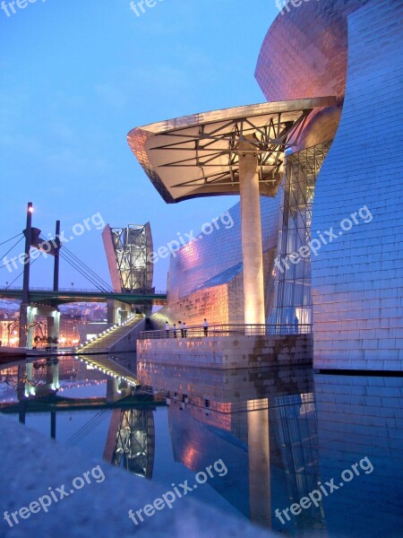 Bilbao Guggenheim Museum Trip Architecture