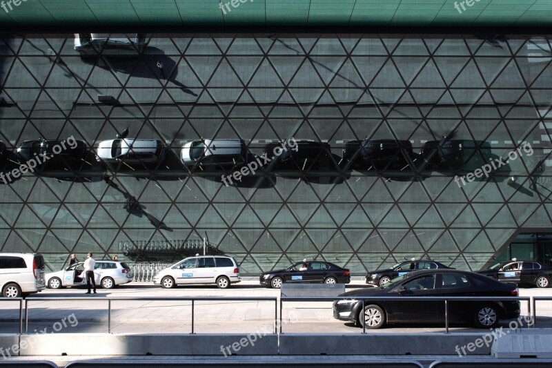 Poland Airport Kraków Car Pane