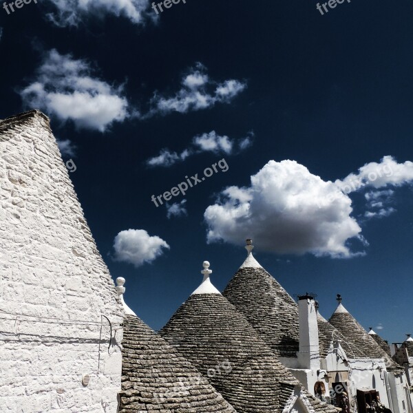 Puglia Beautiful Tree Houses White White Houses