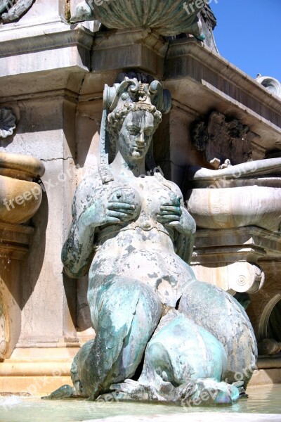 Bologna Fountain Water Erotic Breast