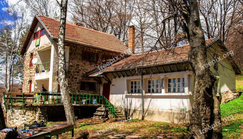 Hut Lodge House Mountain Chalet