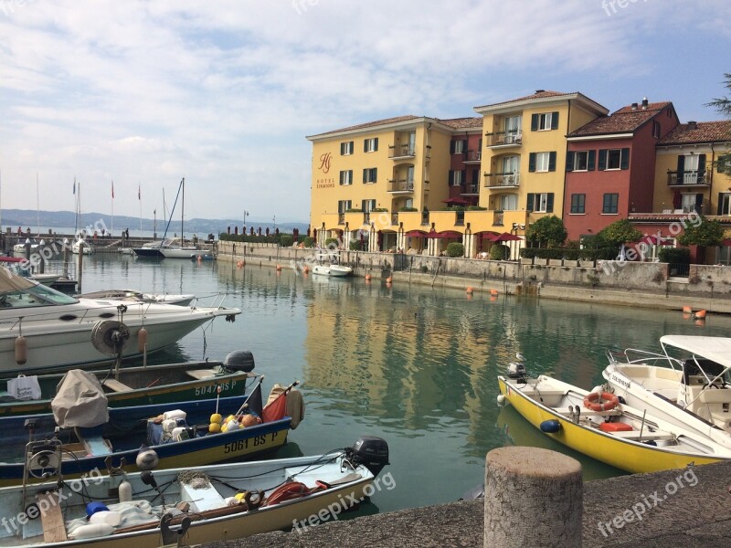 Sirmione Landscape Porto Lake Vista