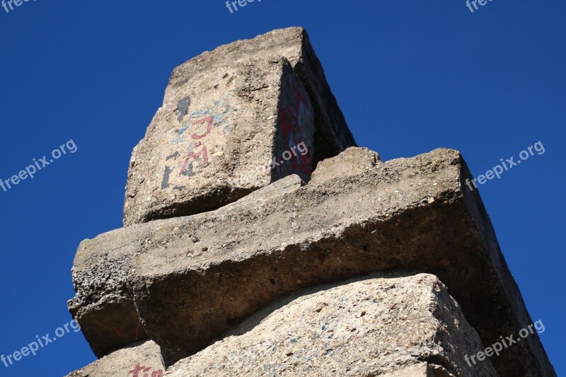 Block Pyramid Building Sky Jacob's Ladder