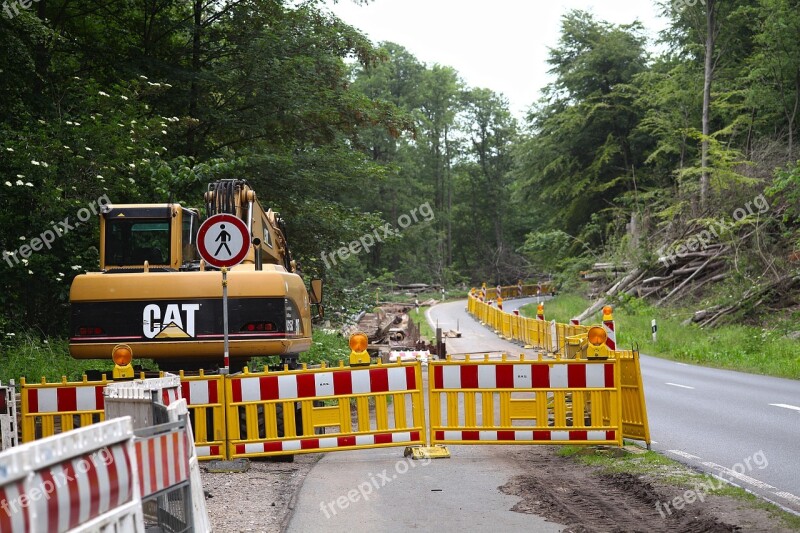 Site Road Forest Stop Traffic