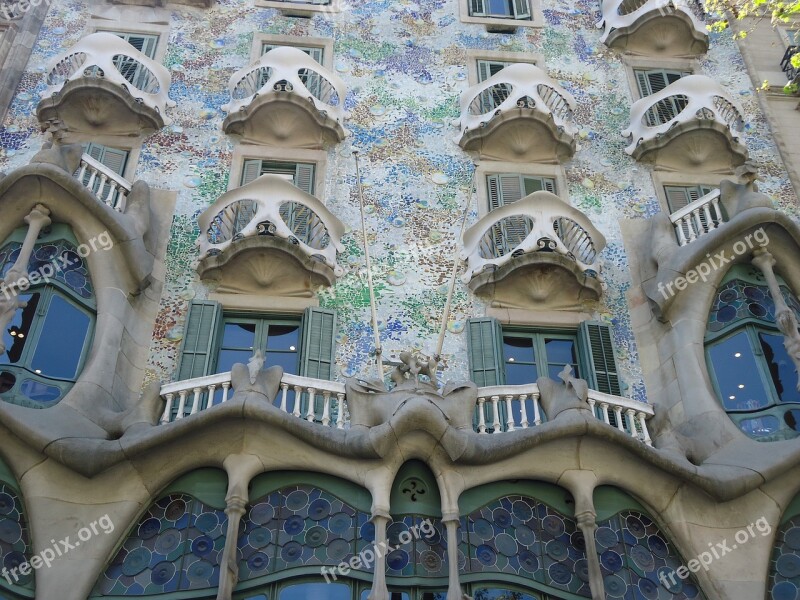 Barcelona Casa Batlló Dali Art Nouveau Liberty