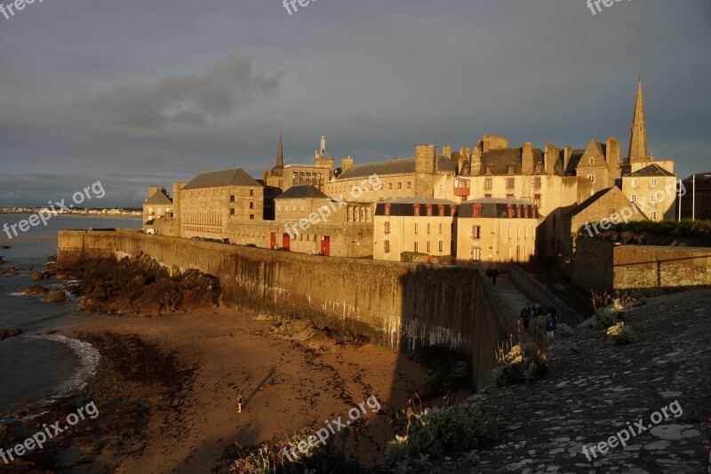 Saint Malo France Brittany Evening Sun Coast