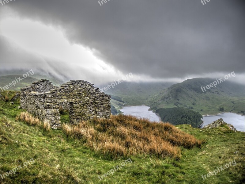 Haweswater Shelter Vista Hills Water