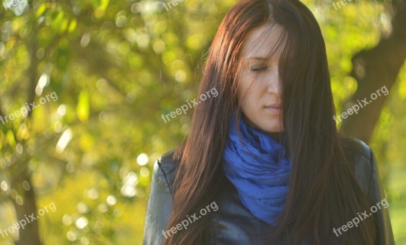 Portrait Girl Autumn Sunny Day Photoshoot