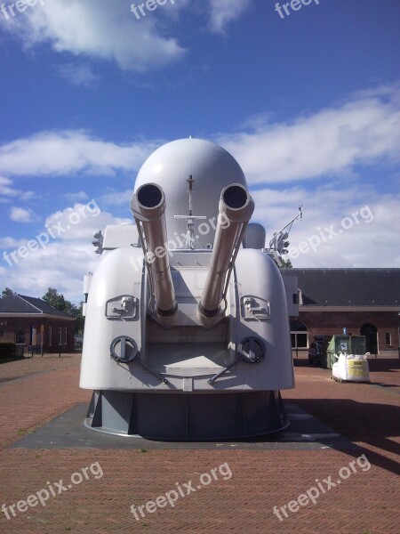 Cannon Museum War Shipping Sea