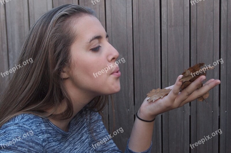 Girl Fun Autumn Autumn Leaves Hand