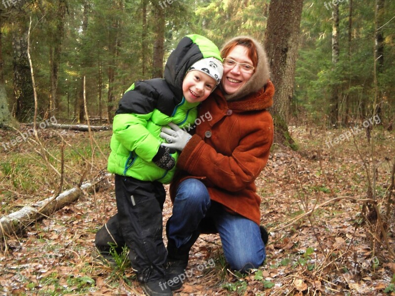 Mom Baby Family Nature Forest