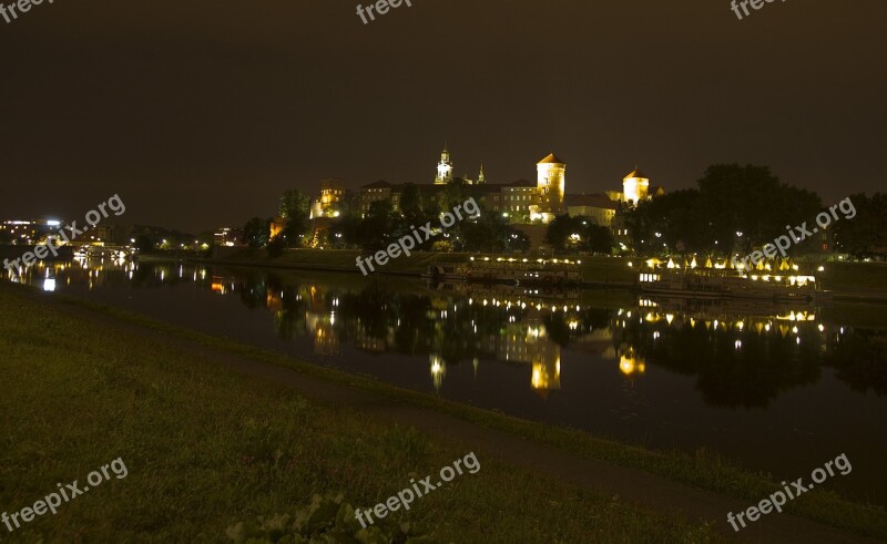 Kraków Wawel Wisla River Night