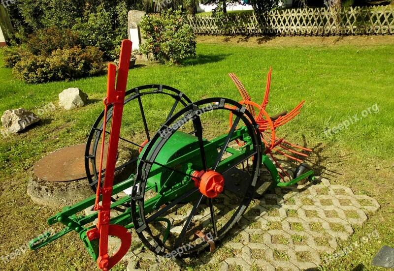 Agricultural Machine Potato Harvester Schleuderradroder Old Agriculture